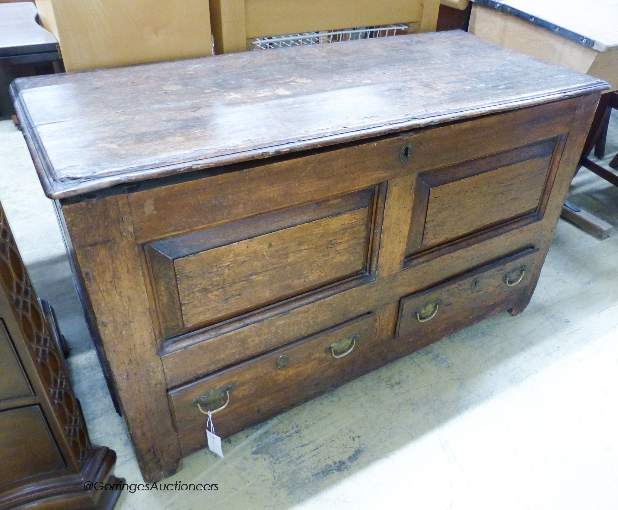 An 18th century pine mule chest, L.117cm D.49cm H.68cm